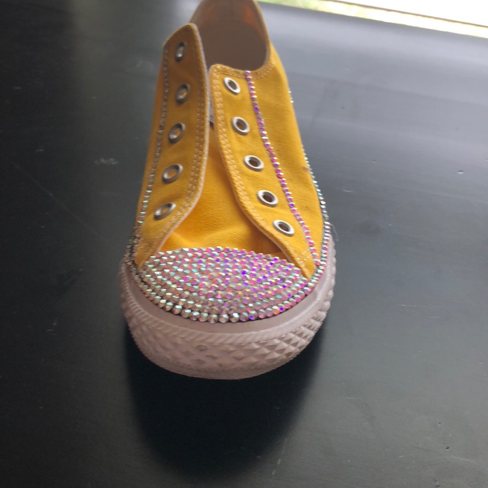 converse - Picture 3 of 3
